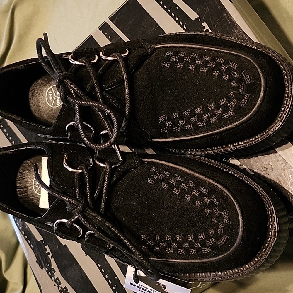 T.U.K LIGHTWEIGHT VIVA CREEPER SOLE